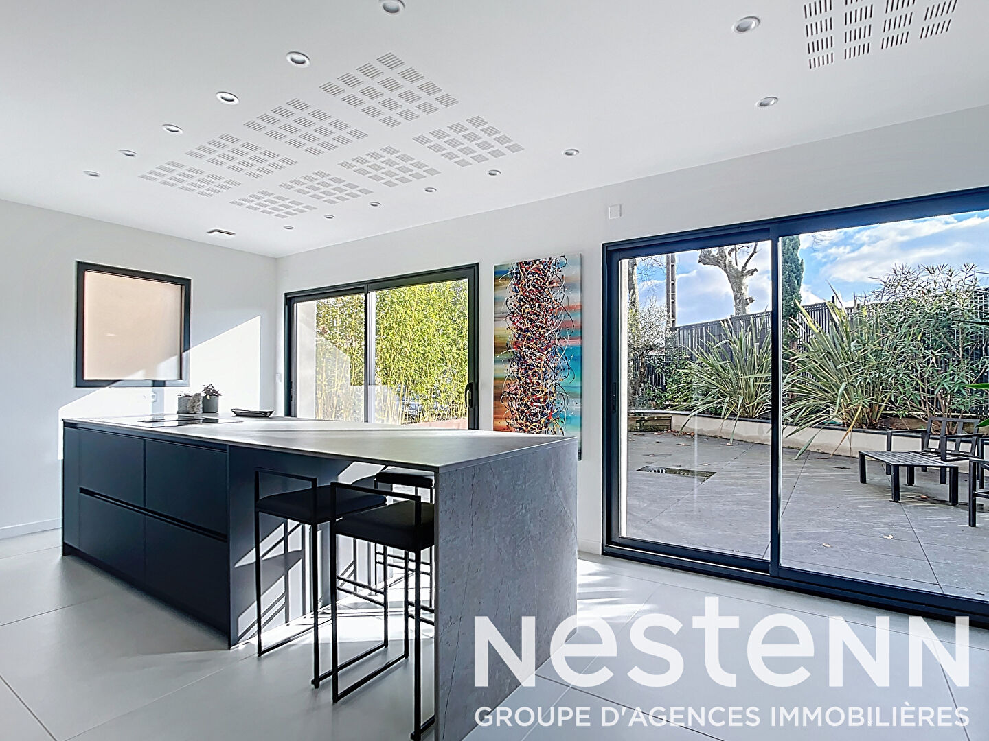RILLIEUX LA PAPE MAISON CONTEMPORAINE 4 CHAMBRES BEAUX ESPACES ET PRESTATION HAUT DE GAMME