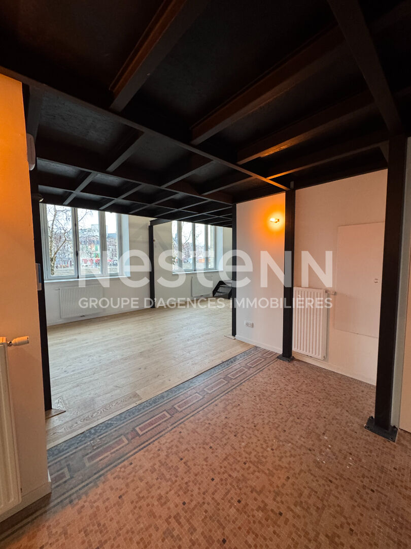 RARE À LA VENTE - APPARTEMENT - TERRASSE - PARKING