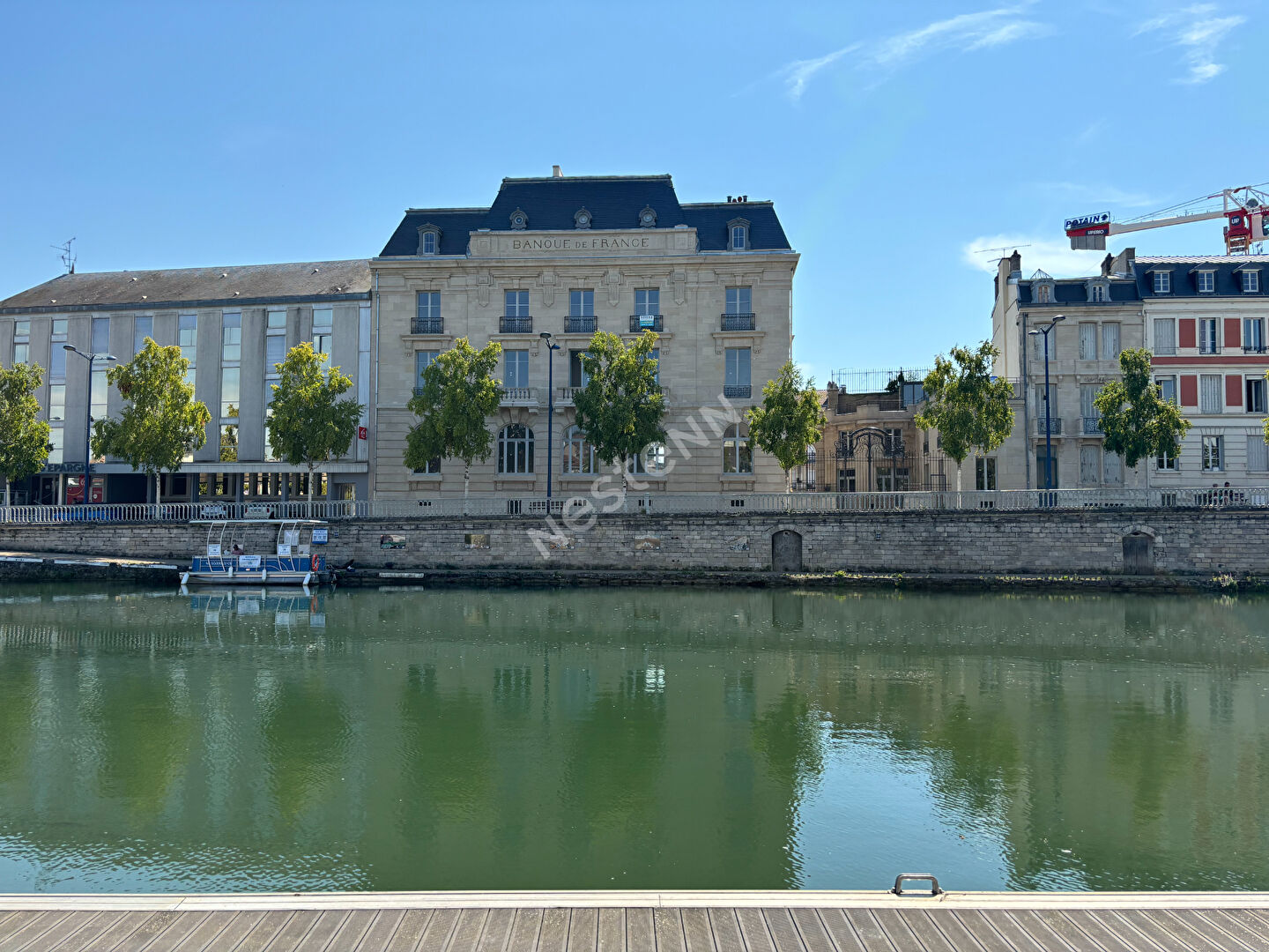 RARE À LA VENTE - APPARTEMENT - TERRASSE - PARKING