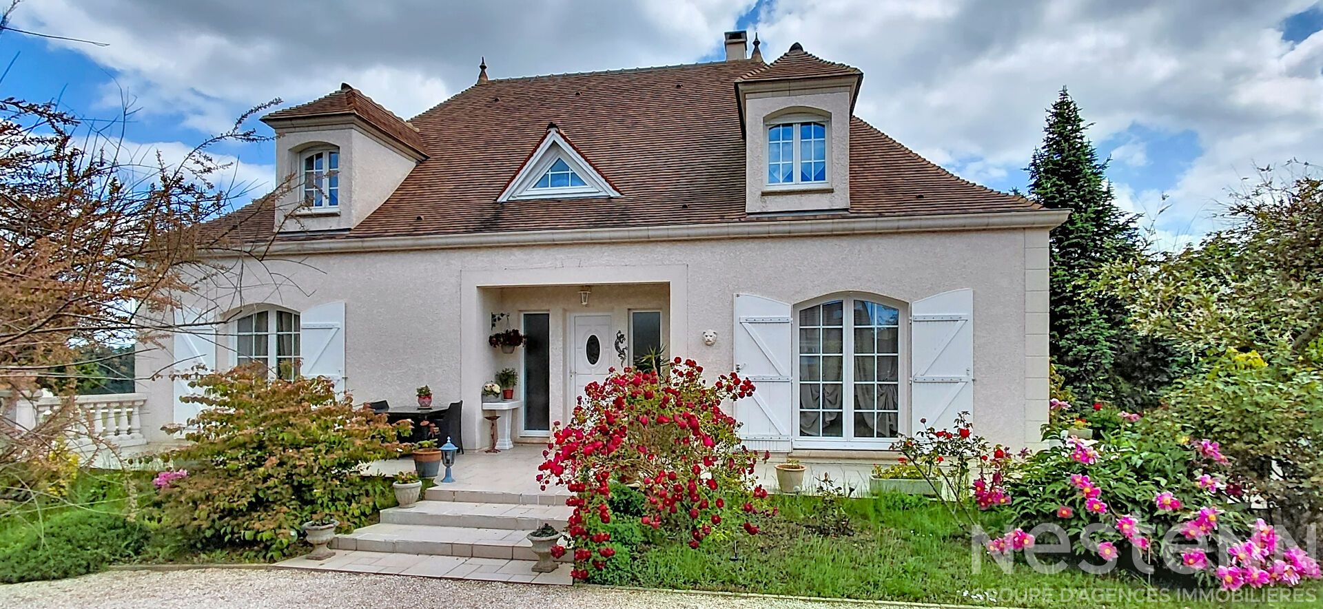 Maison 6 pièces 180 m² · à Rouvray · 180 m² · 450 000 €