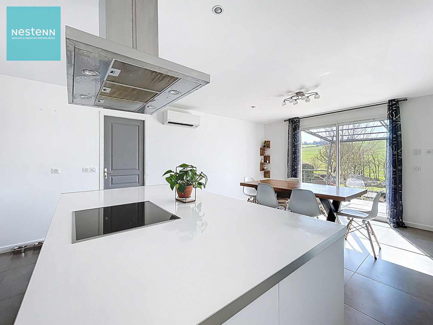 Maison à vendre, avec garage, jardin et vue à Nailloux  31560