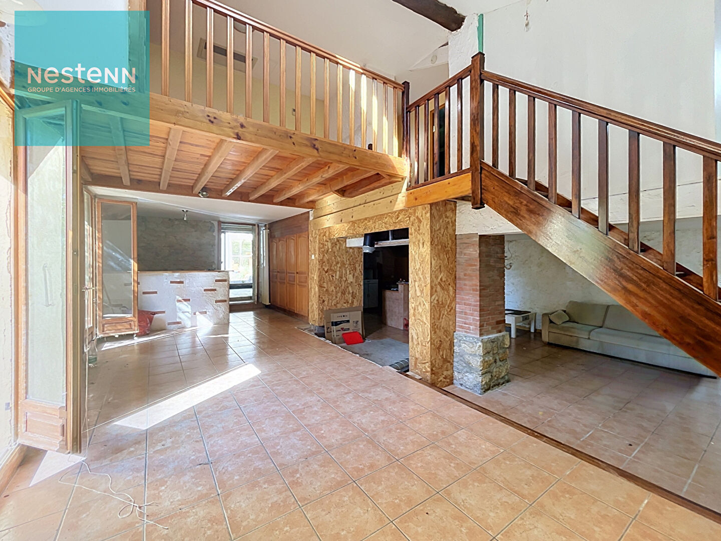 Maison 4 pièces 131 m² · à Lux · 131 m² · 155 000 €