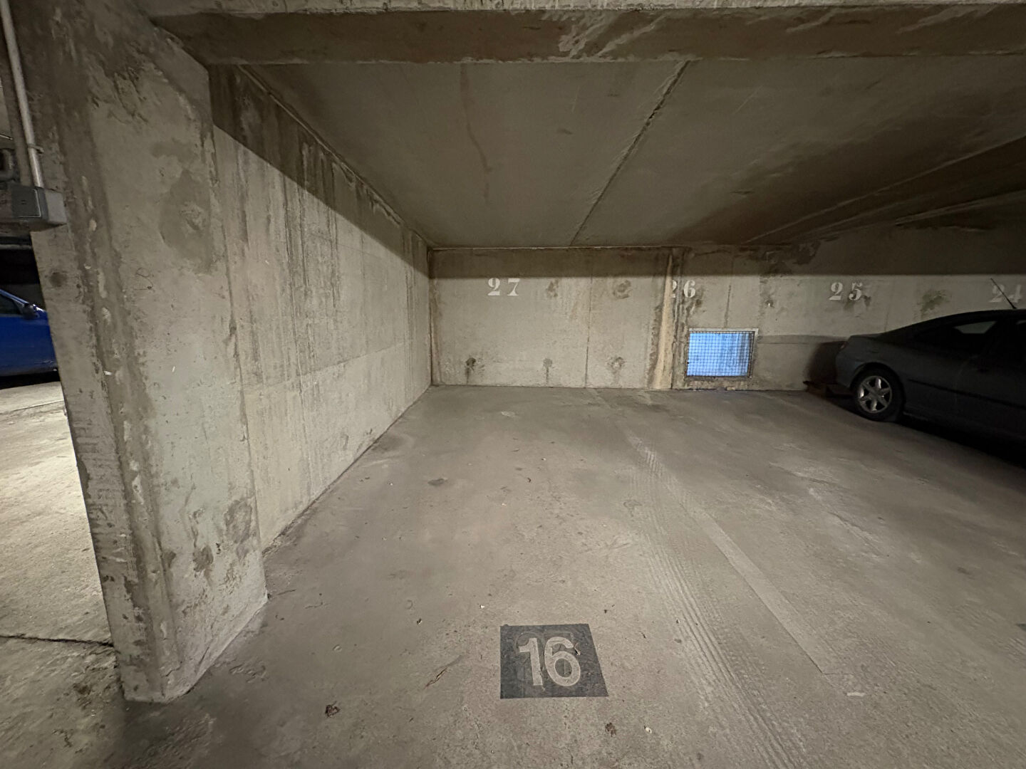 Parking 15 m² · à Amiens · 15 m² · 15 000 €