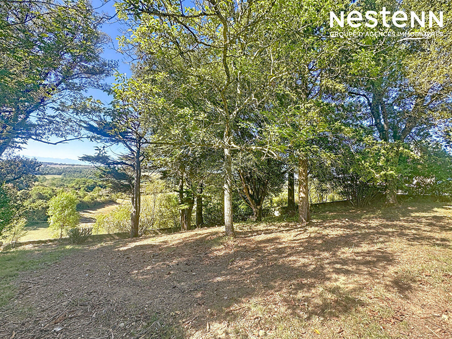 Terrain 810 m² · à Auch · 810 m² · 54 500 €