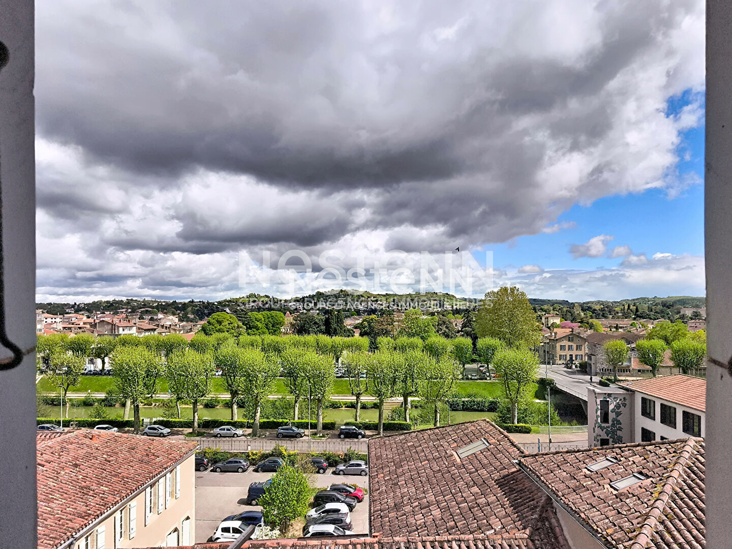 Maison de ville à rénover avec vue imprenable à Auch - Investissement idéal