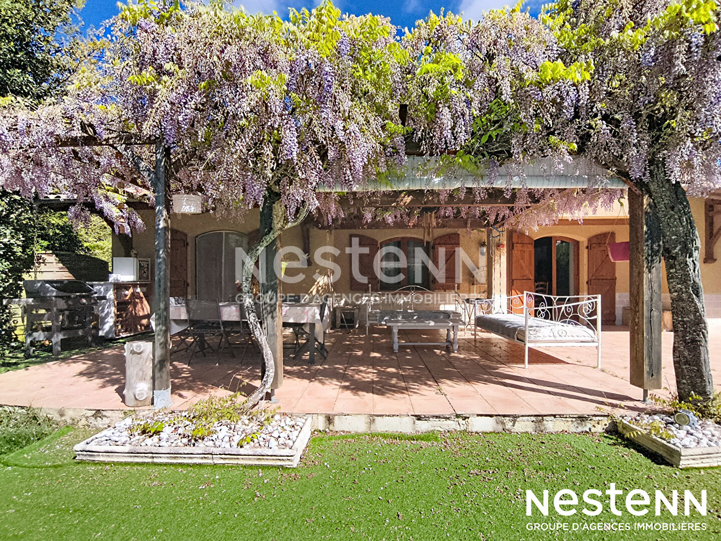 A vendre Maison Pessan 4 chambres 189 m2 avec garage piscine et parc arboré
