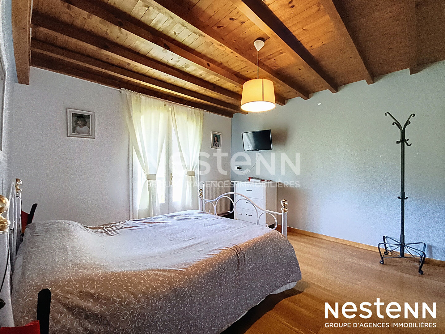 A vendre Maison Pessan 4 chambres 189 m2 avec garage piscine et parc arboré