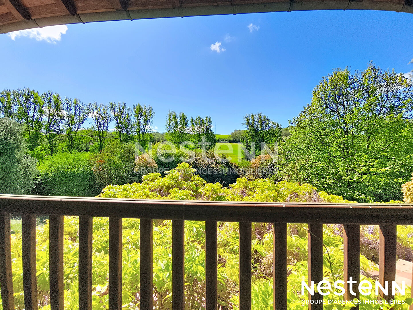 A vendre Maison Pessan 4 chambres 189 m2 avec garage piscine et parc arboré