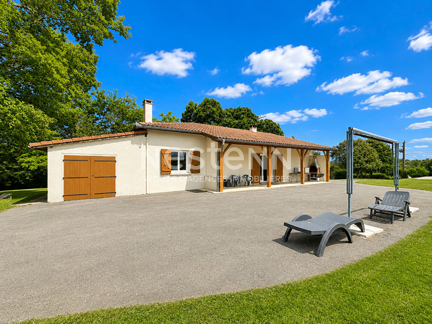 Maison 5 pièces 141 m² · à Mirande · 141 m² · 250 000 €