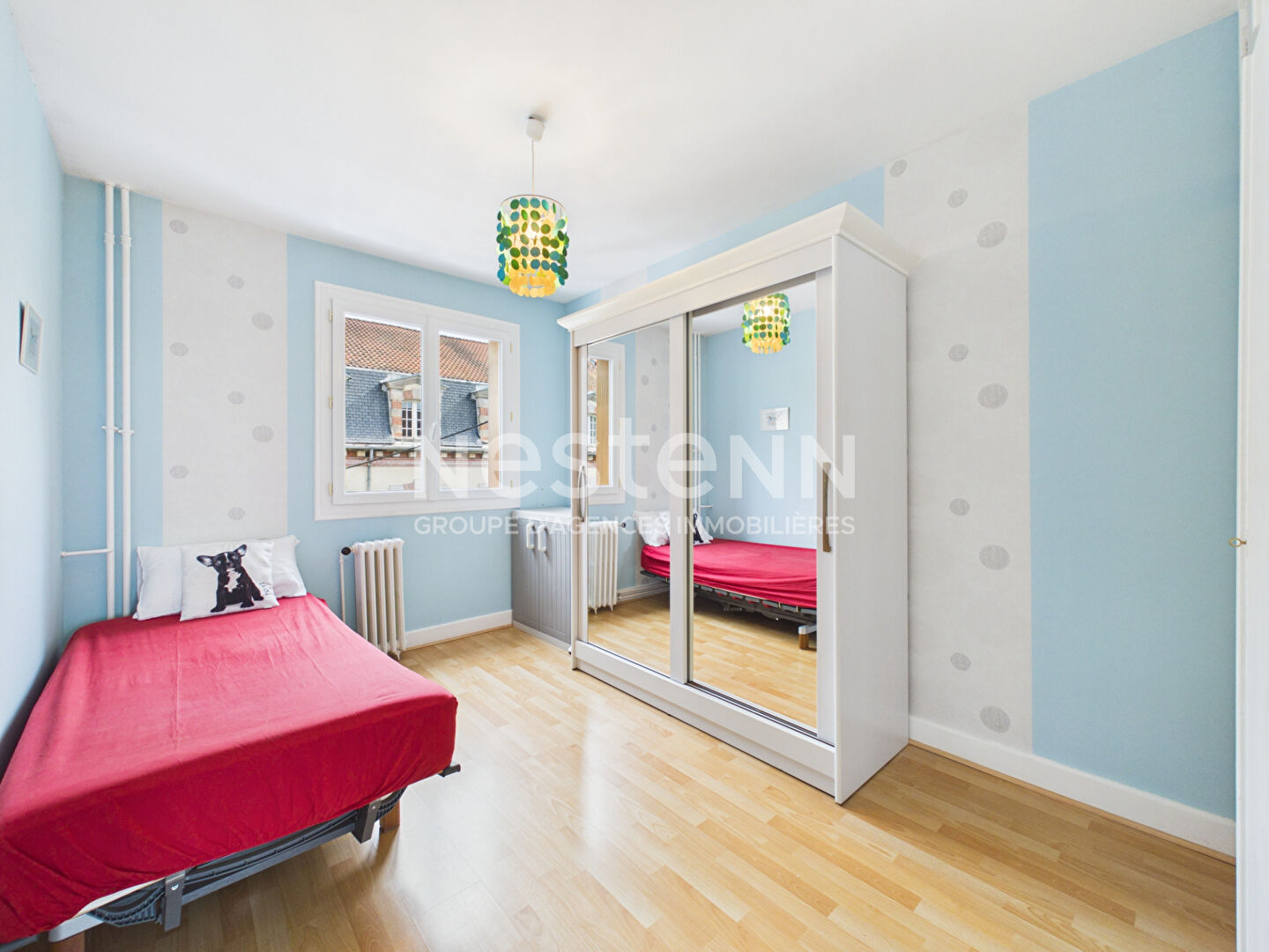 Aurillac, quartier viaduc, à Vendre Appartement de type 3 d'une surface de 65 m² avec balcon et cave.
