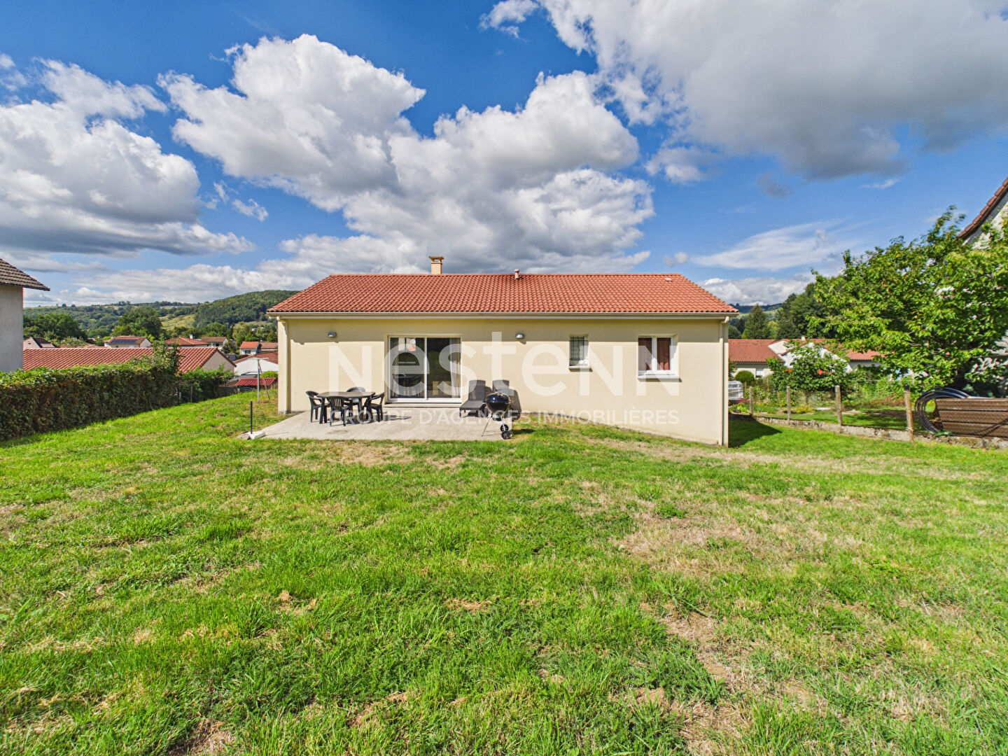 Maison 4 pièces 92 m² · à Vezac · 92 m² · 266 000 €