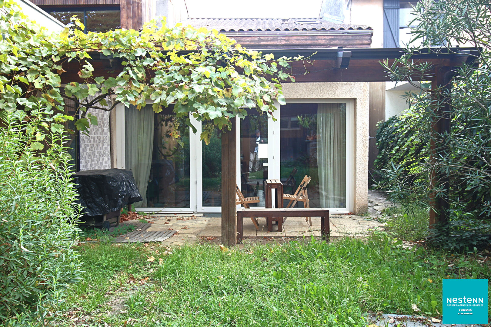 Echoppe 2 chambres avec Jardin à Cenon