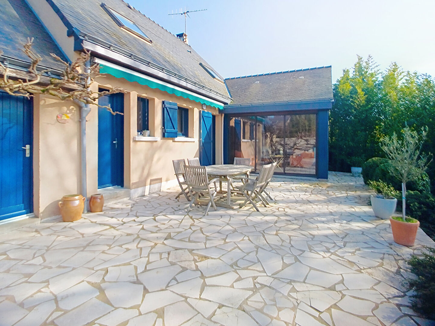 Maison 6 pièces 140 m² · à Denee · 140 m² · 430 900 €