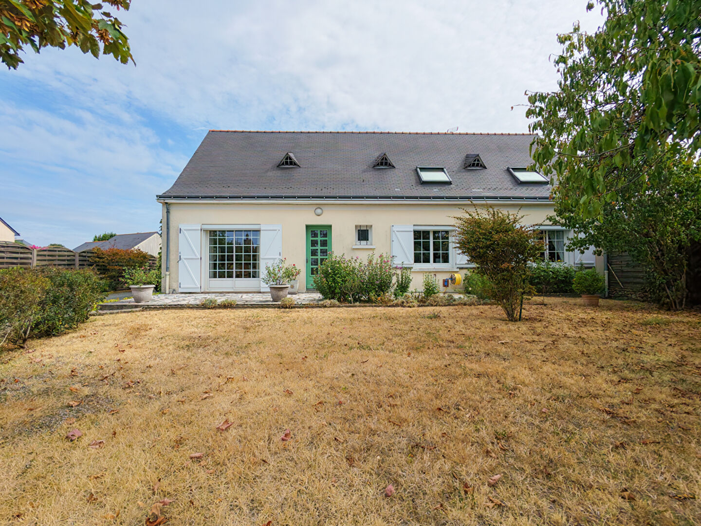 Maison 7 pièces 169 m² · à Brissac Loire Aubance · 169 m² · 295 700 €