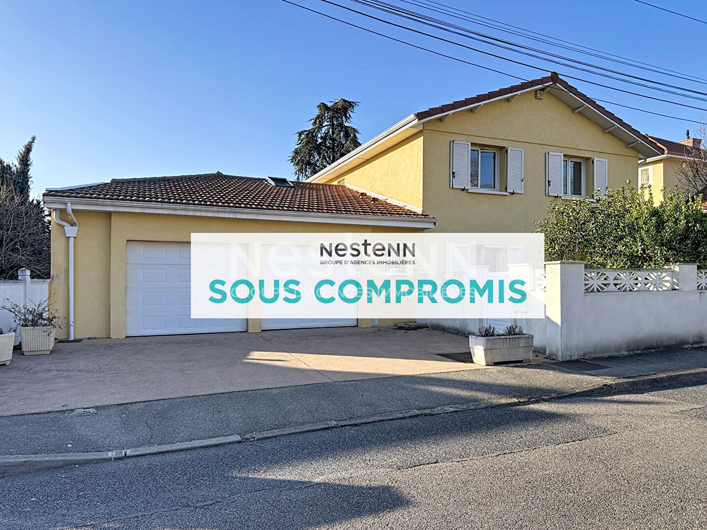 Maison individuelle de 7 Pièces avec 5 chambres Piscine Proche Centre Ville - 69500 BRON