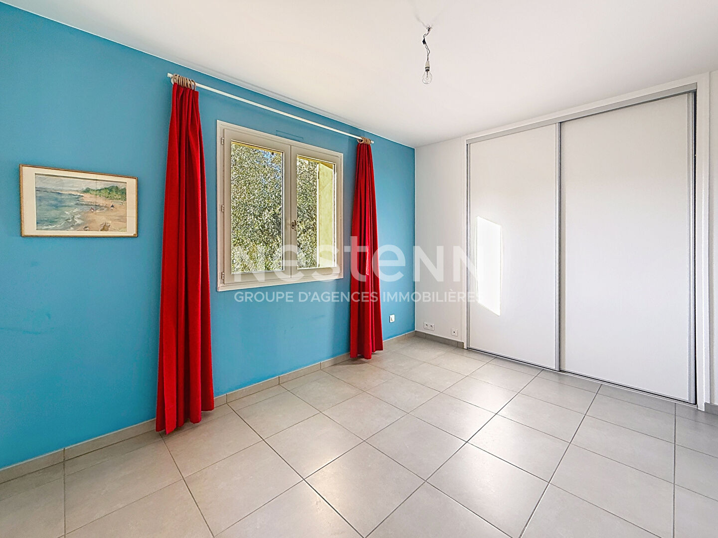 Maison individuelle de 7 Pièces avec 5 chambres Piscine Proche Centre Ville - 69500 BRON