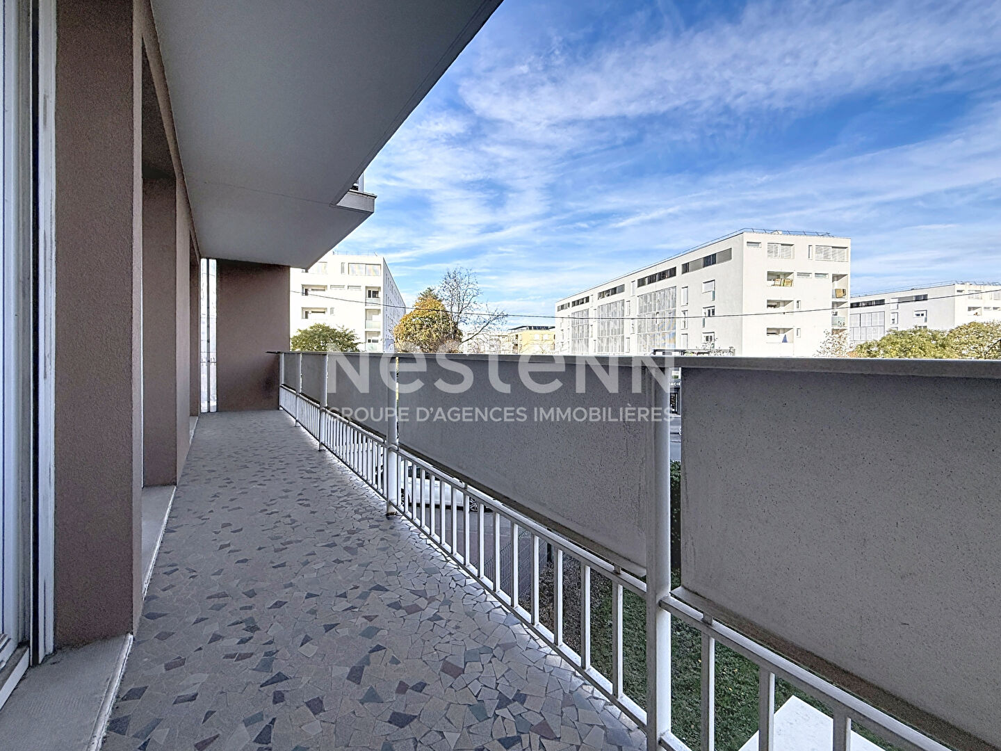 Appartement T3 avec 2 chambres Balcon et Ascenseur Sept Chemins en VIDE - 69500 BRON
