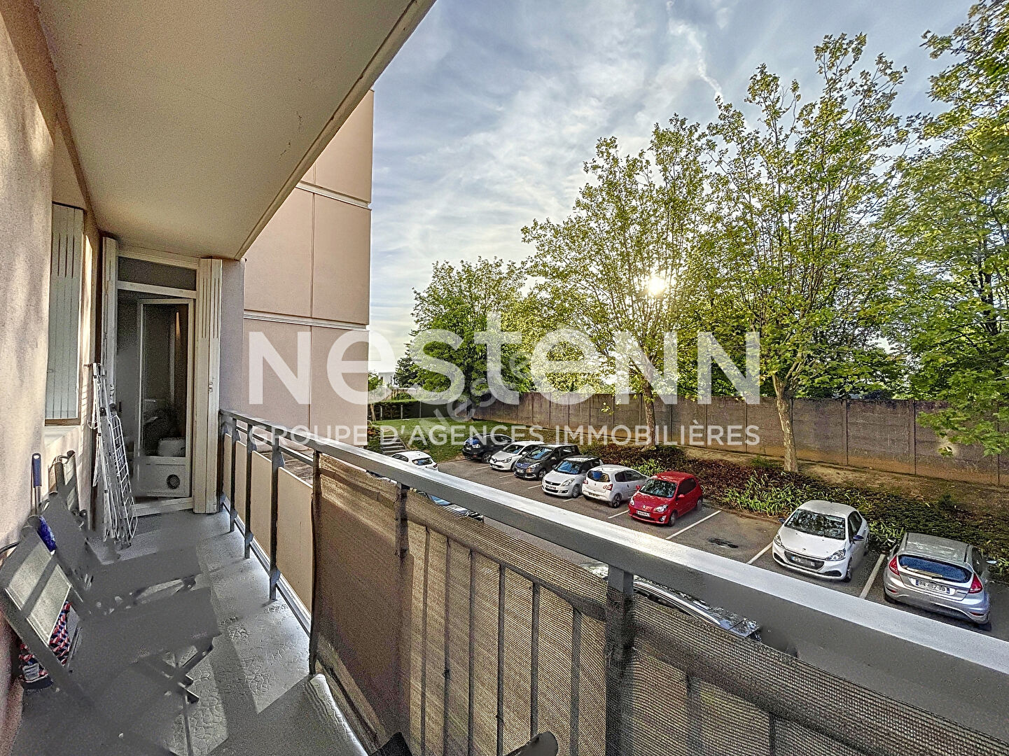 Appartement 4 Pieces Renove Moderne Avec Balcon Cave 69500 Bron