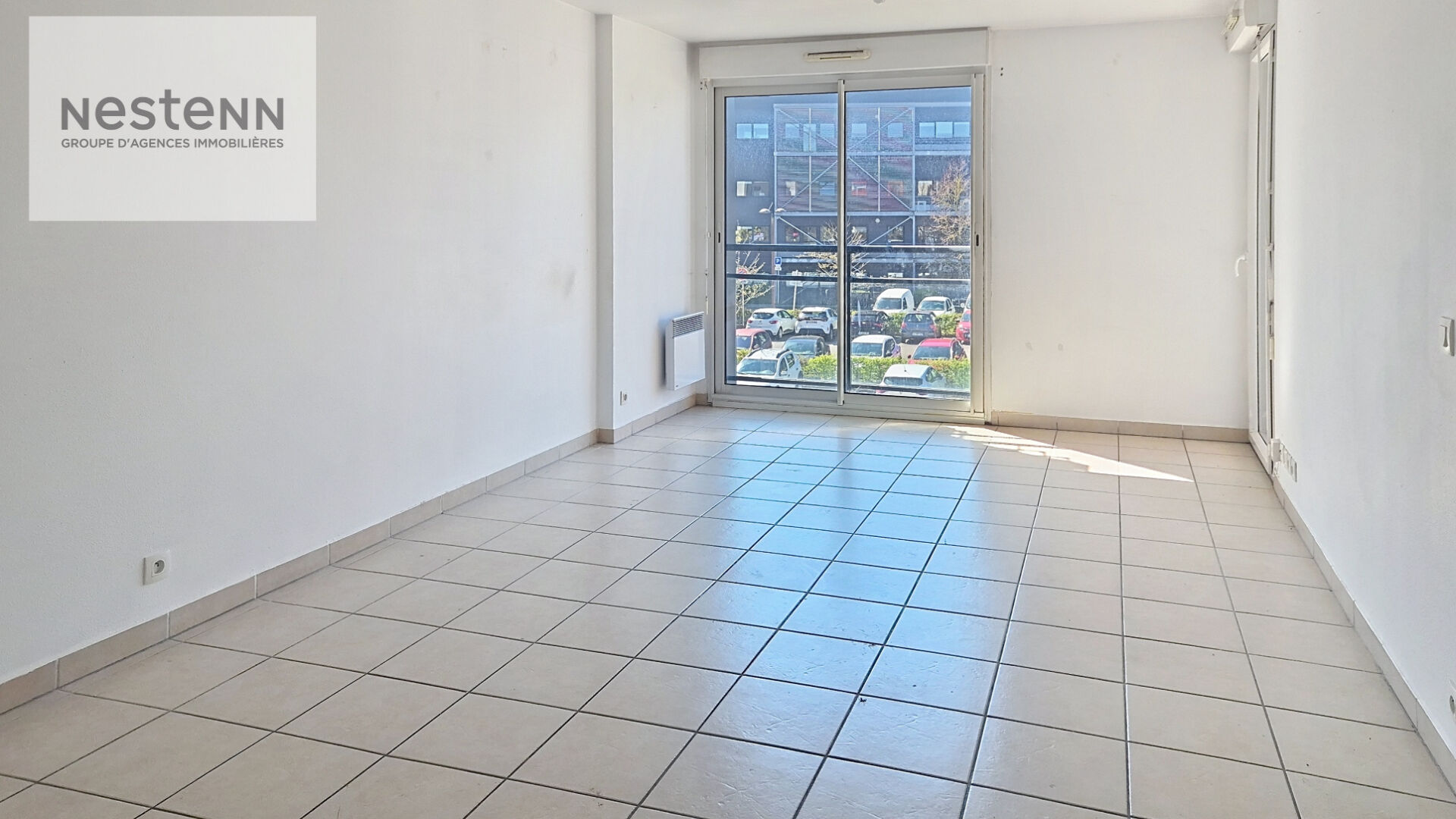 Appartement  T3 dans résidence DESCARTES au 2ème étage d'une surface de  67.73 m2, 2 chambres, Ascenseur, Garage