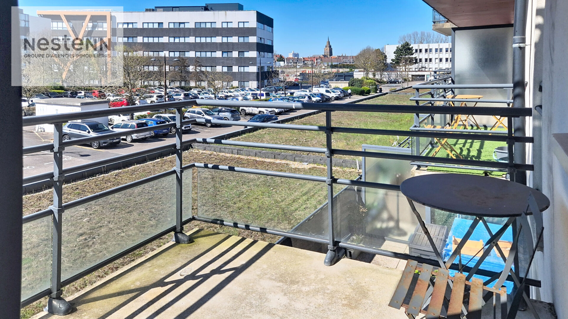 Appartement  T3 dans résidence DESCARTES au 2ème étage d'une surface de  67.73 m2, 2 chambres, Ascenseur, Garage
