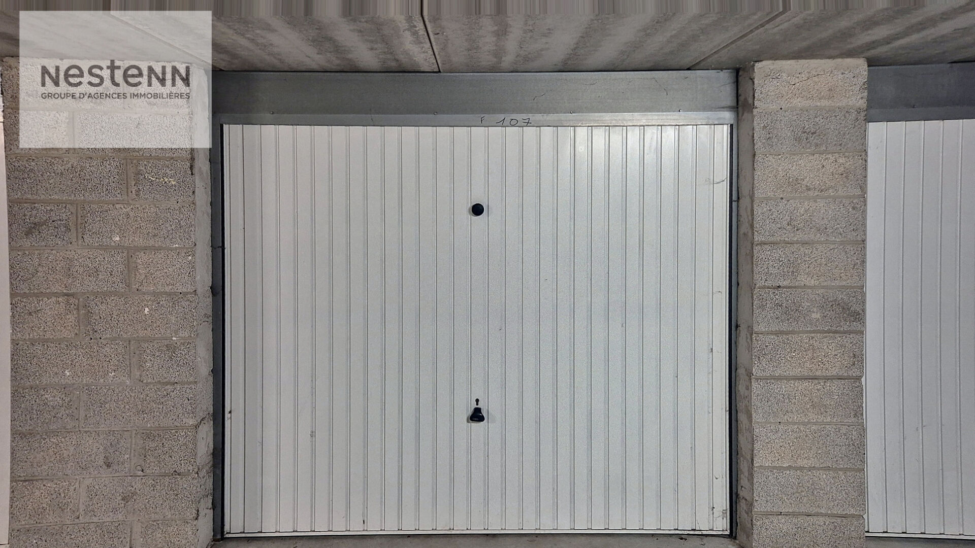 Appartement  T3 dans résidence DESCARTES au 2ème étage d'une surface de  67.73 m2, 2 chambres, Ascenseur, Garage