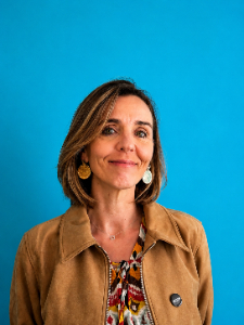 Manuela V.