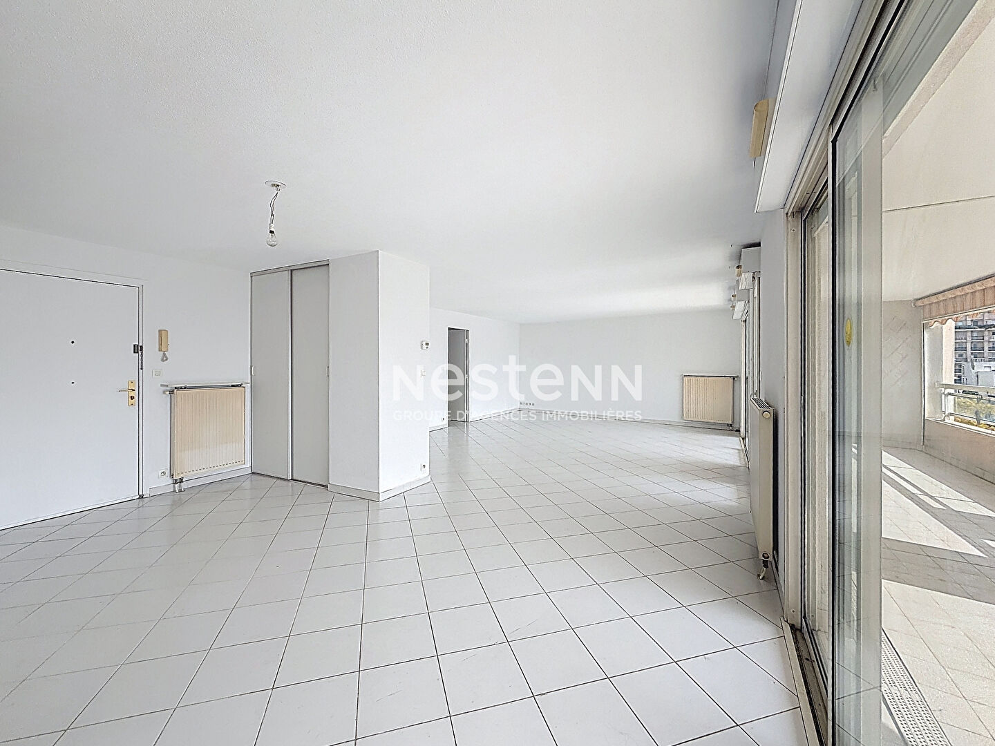 Appartement 4 pièces 105 m² · à Cannes la Bocca · 105 m² · 399 000 €