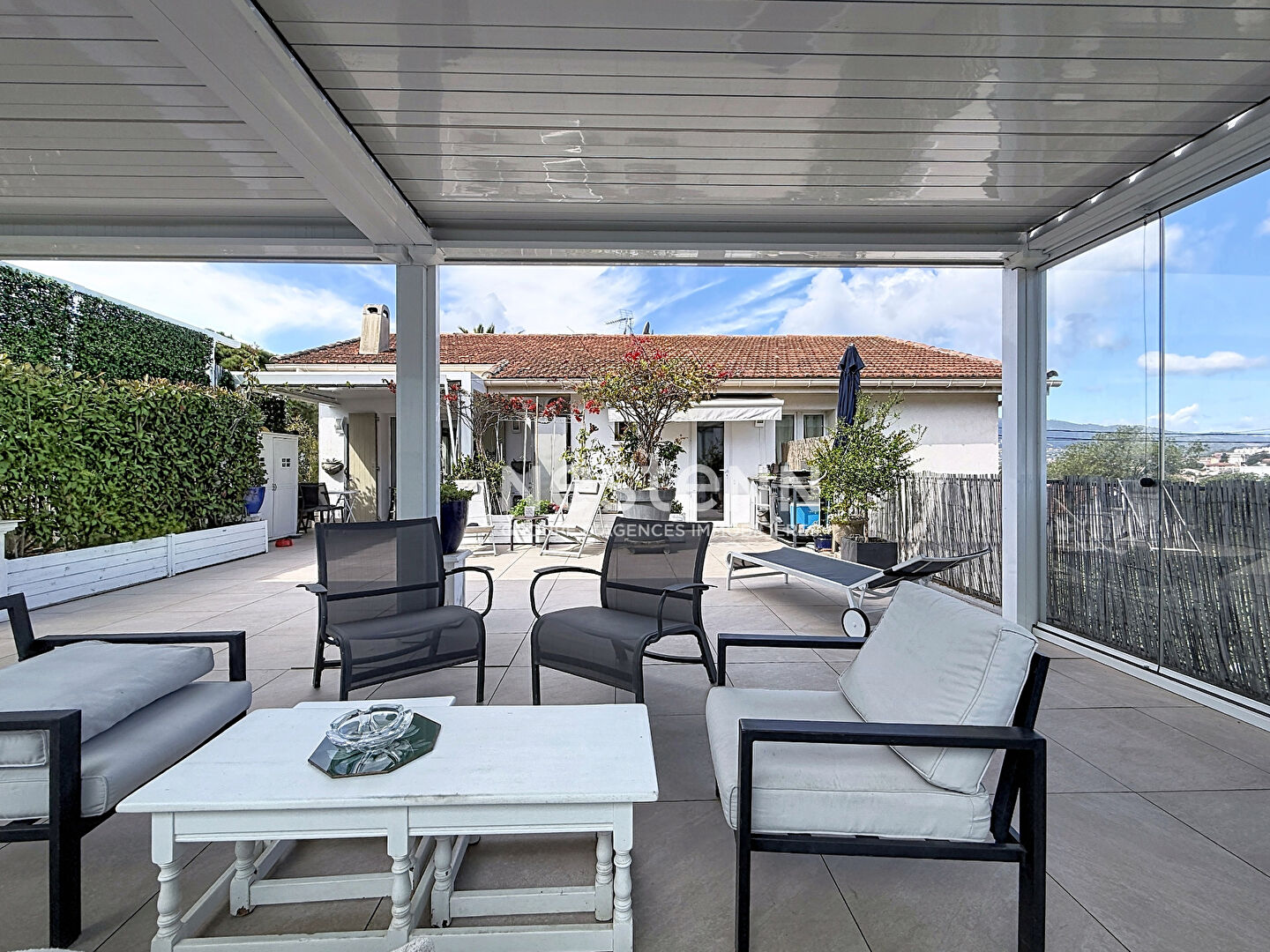 Appartement 4 pièces 108 m² · à Cannes la Bocca · 108 m² · 729 000 €