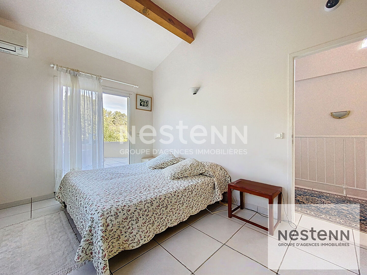 A vendre maison 6 pièces de 170 m² avec  plus de 50 m² de dépendance et piscine sur terrain arboré d'environ 980 m² à Montpellier secteur Aiguelongue