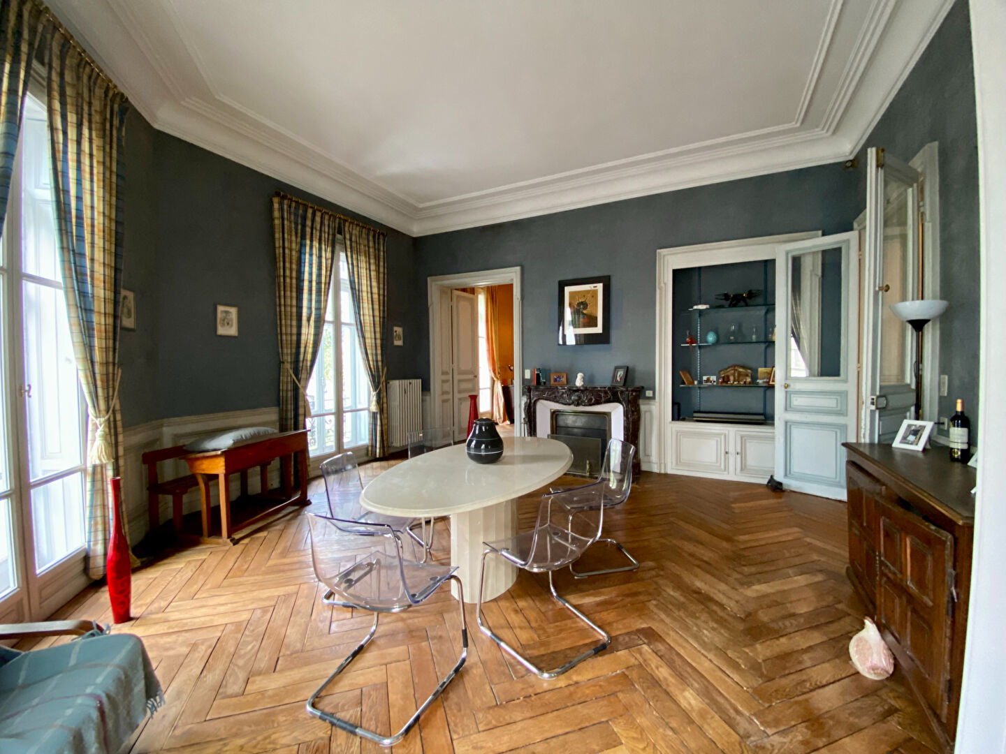 Appart HAUSMANNIEN Chalon Sur Saone 8 pièce(s) 312.58 m2 TERRASSE