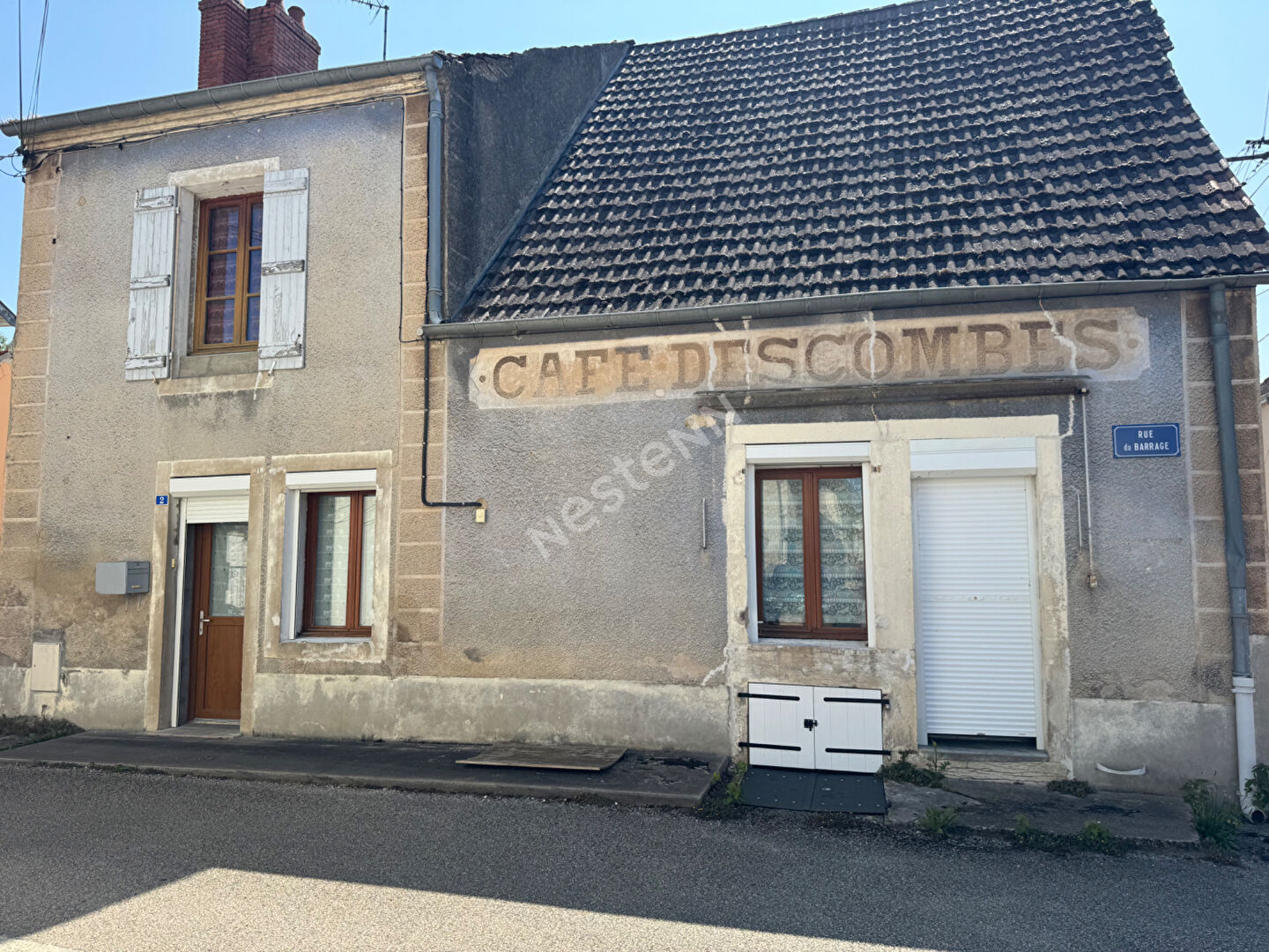 Maison 4 pièces 130 m² · à Les Bordes · 130 m² · 96 000 €