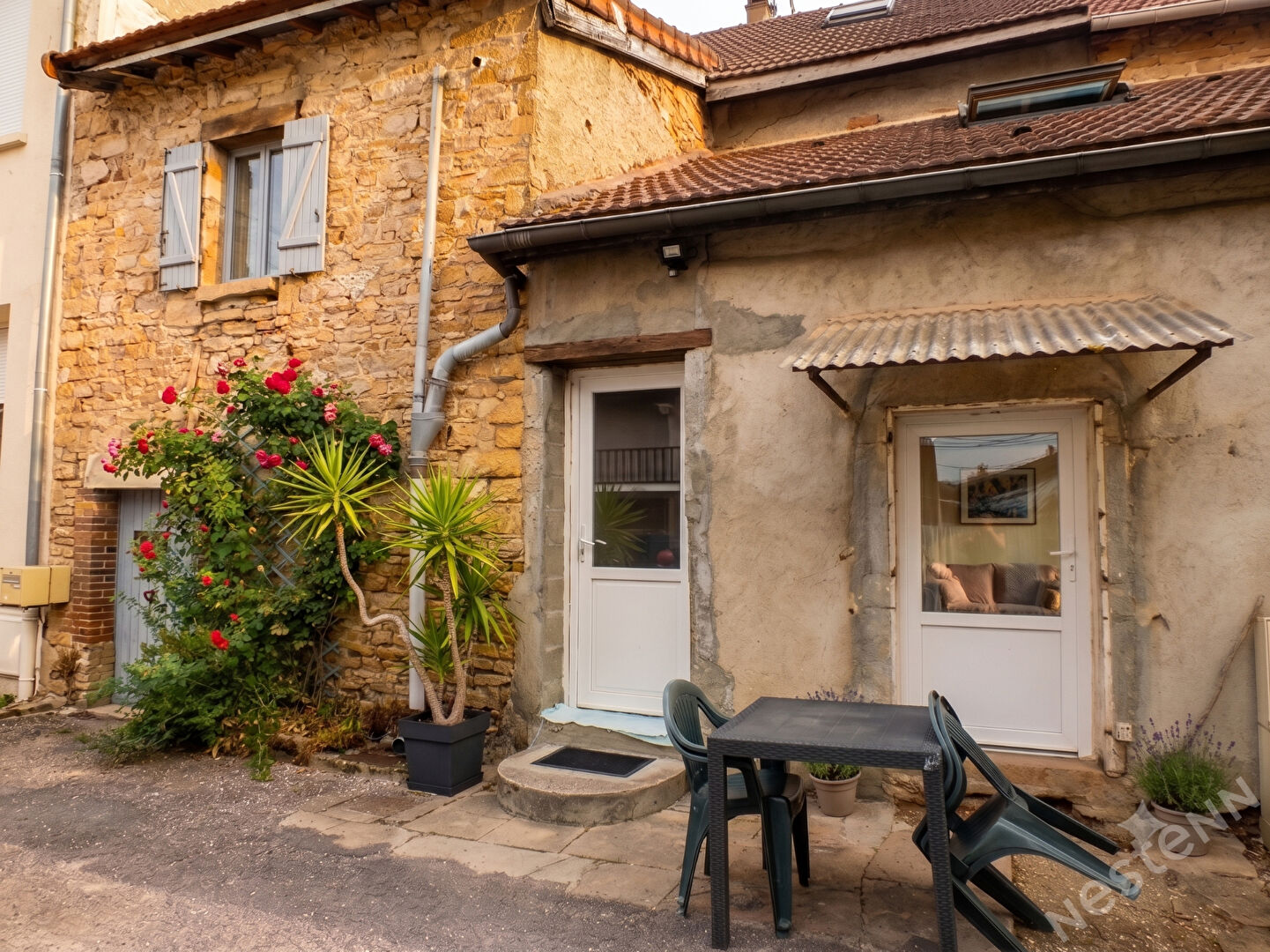 Maison 6 pièces 145 m² · à Nanton · 145 m² · 184 200 €
