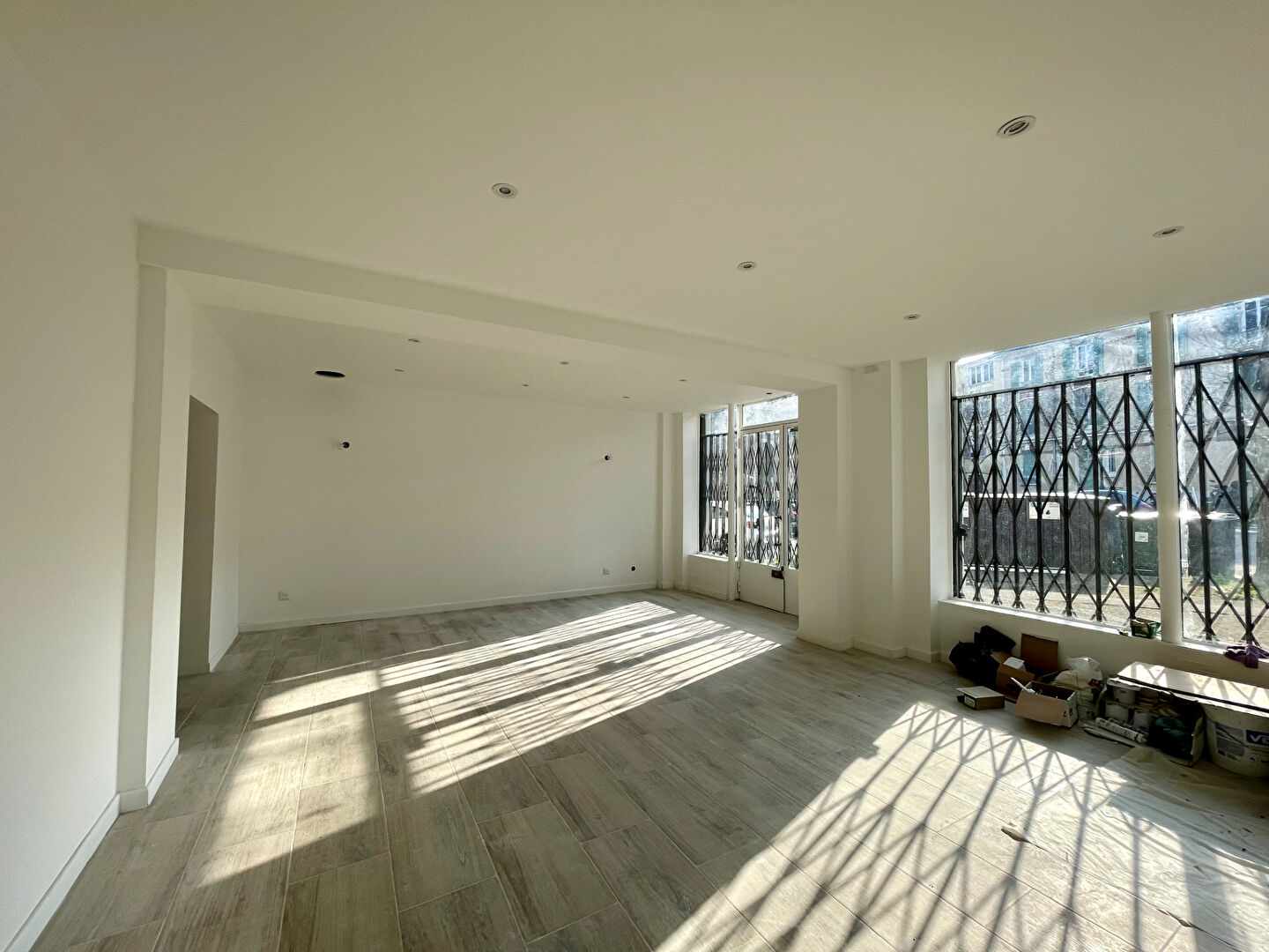 Local commercial 1 pièce 102 m² · à Chatenay Malabry · 102 m² · 335 000 €