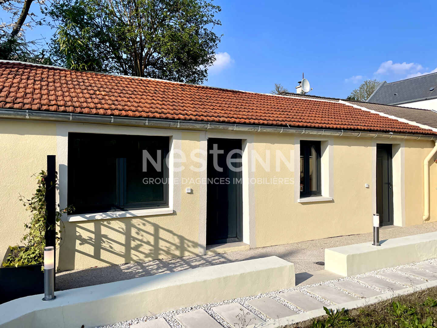 Local commercial 2 pièces 25 m² · à Chatenay Malabry · 25 m² · 150 000 €