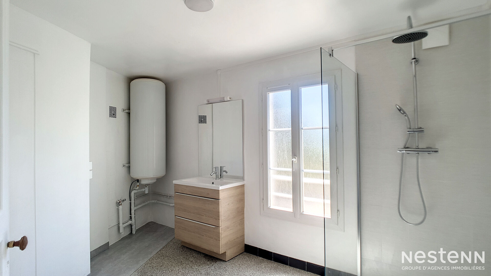 A Louer Appartement de type T3 de 65 m² avec cour commune et place de parking à Condom