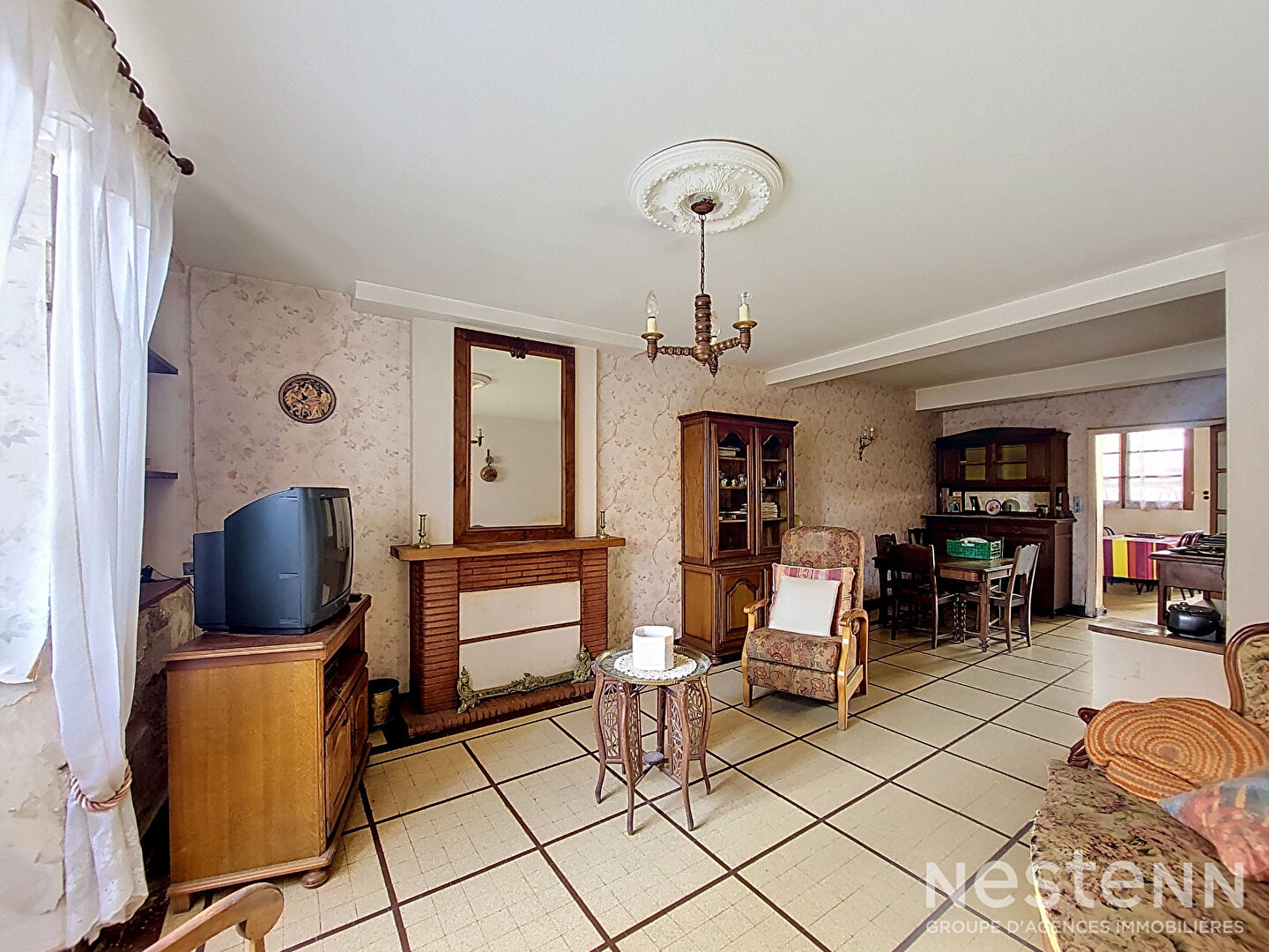 Maison 6 pièces 176 m² · à Valence sur Baise · 176 m² · 160 000 €