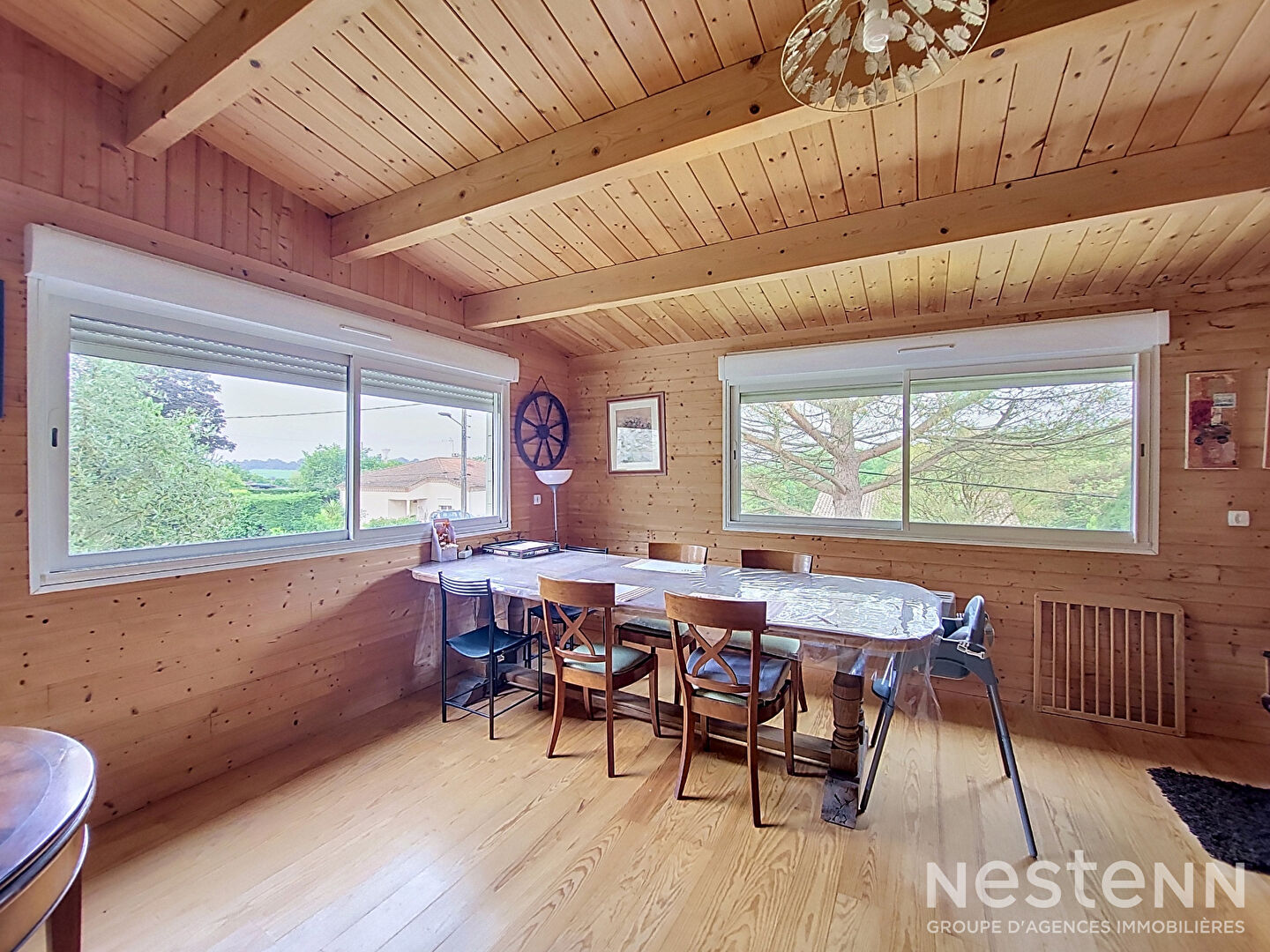 A Vendre Maison de ville en pierre de 136 m² avec jardin au coeur de Gondrin