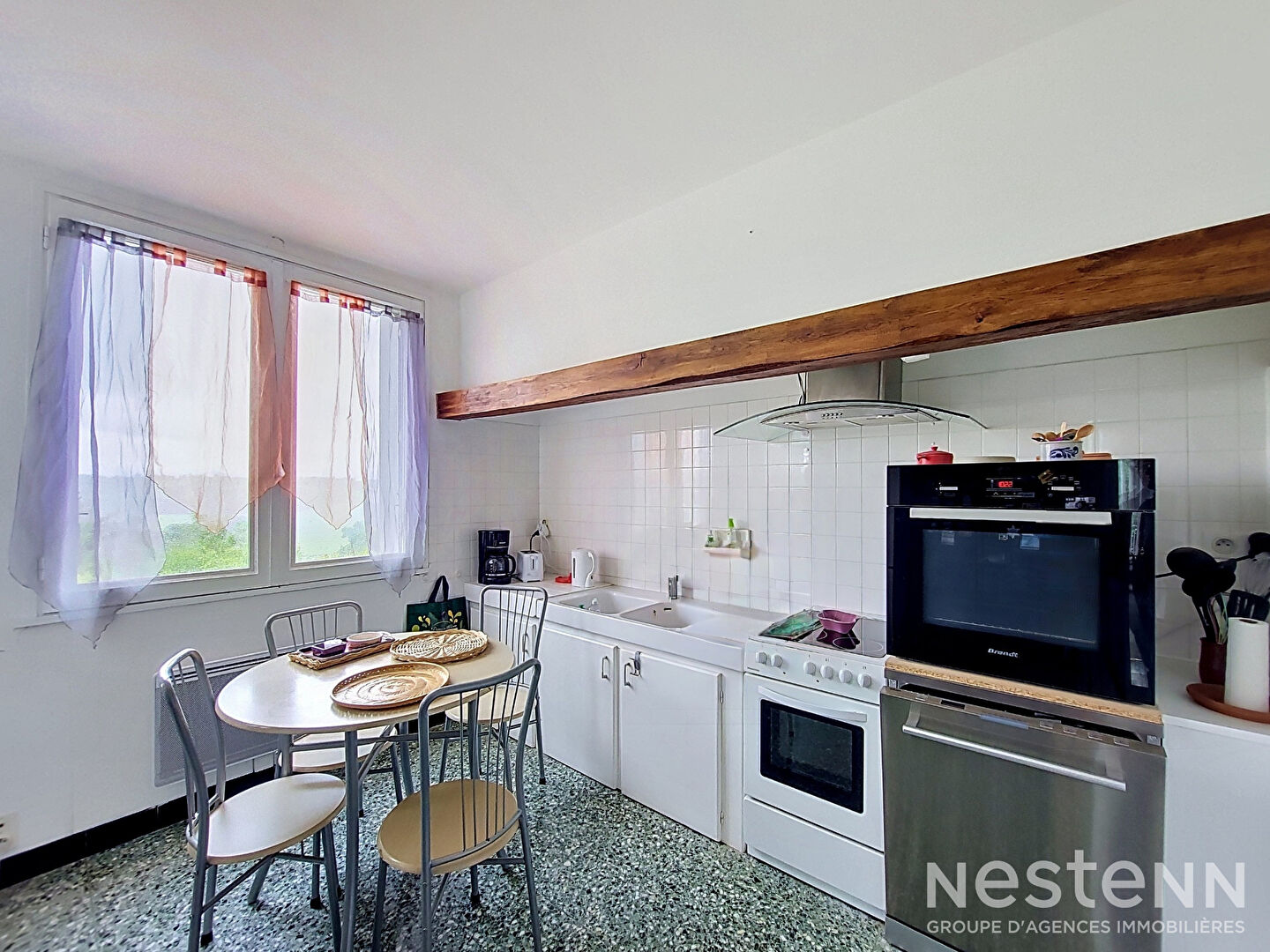 A Vendre Maison de 89 m² avec garage et jardin au centre du village de Courrensan