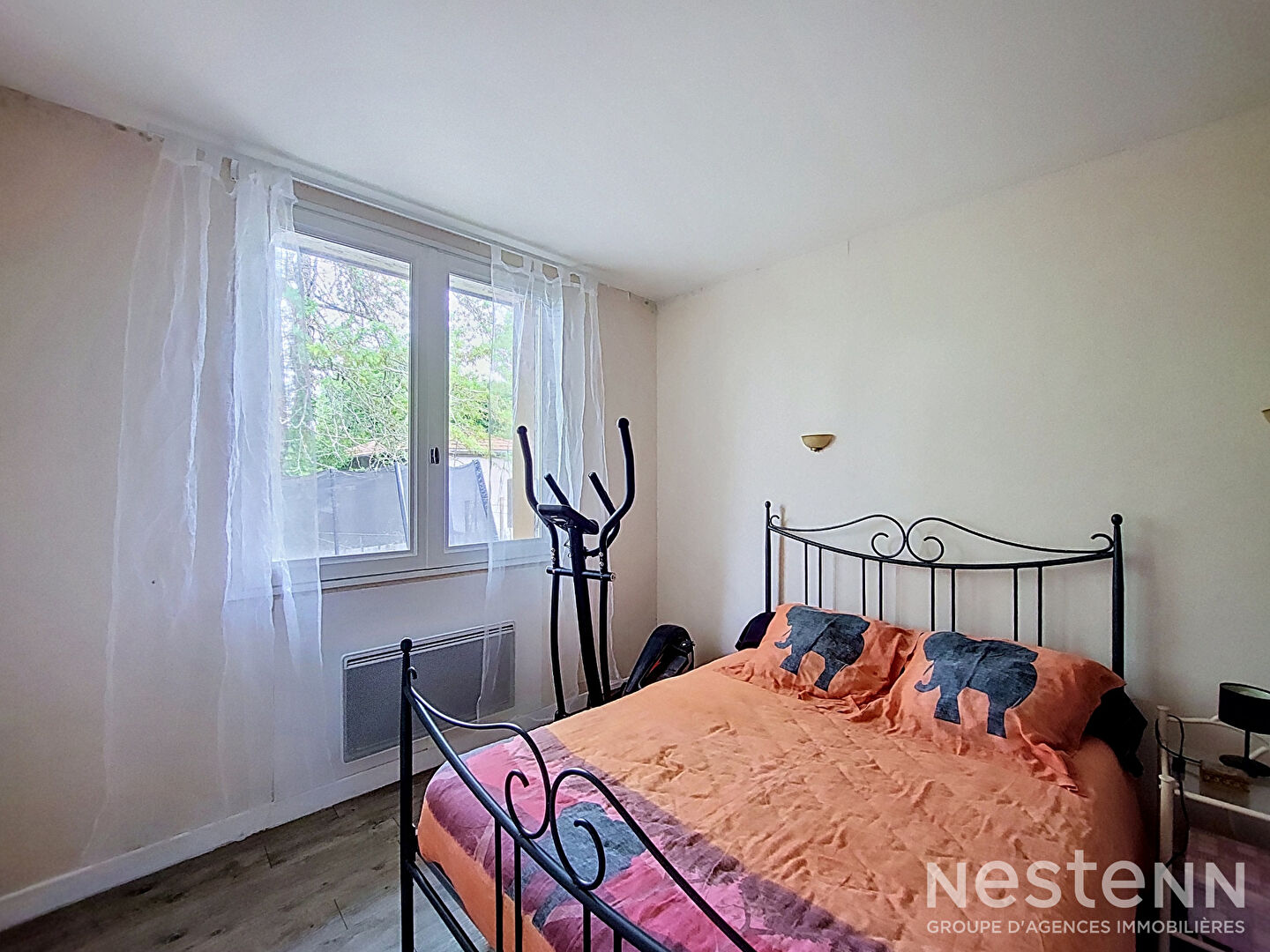 A Vendre Maison de 89 m² avec garage et jardin au centre du village de Courrensan