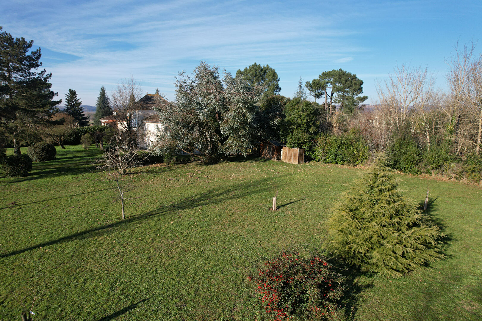 A vendre Maison partiellement rénovée à Sérignac-sur-garonne 3 chambres, 275m²