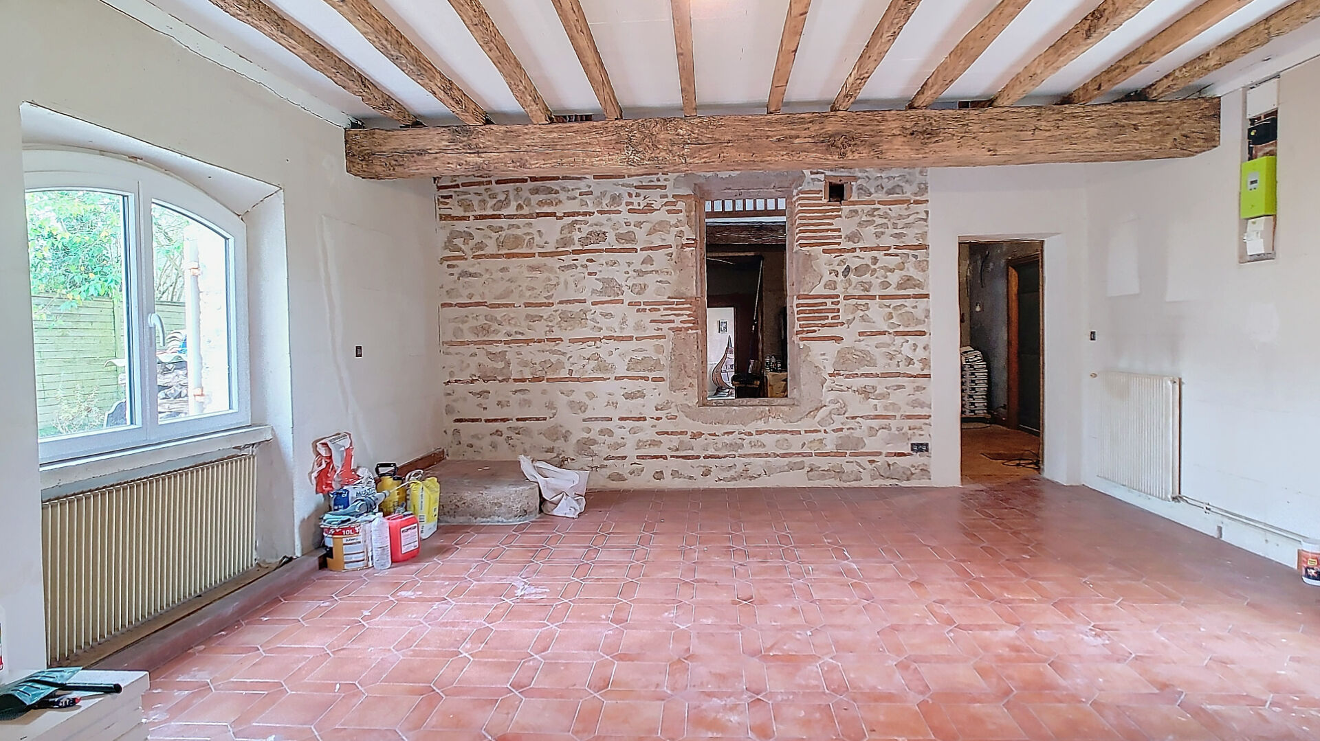 A vendre Maison partiellement rénovée à Sérignac-sur-garonne 3 chambres, 275m²