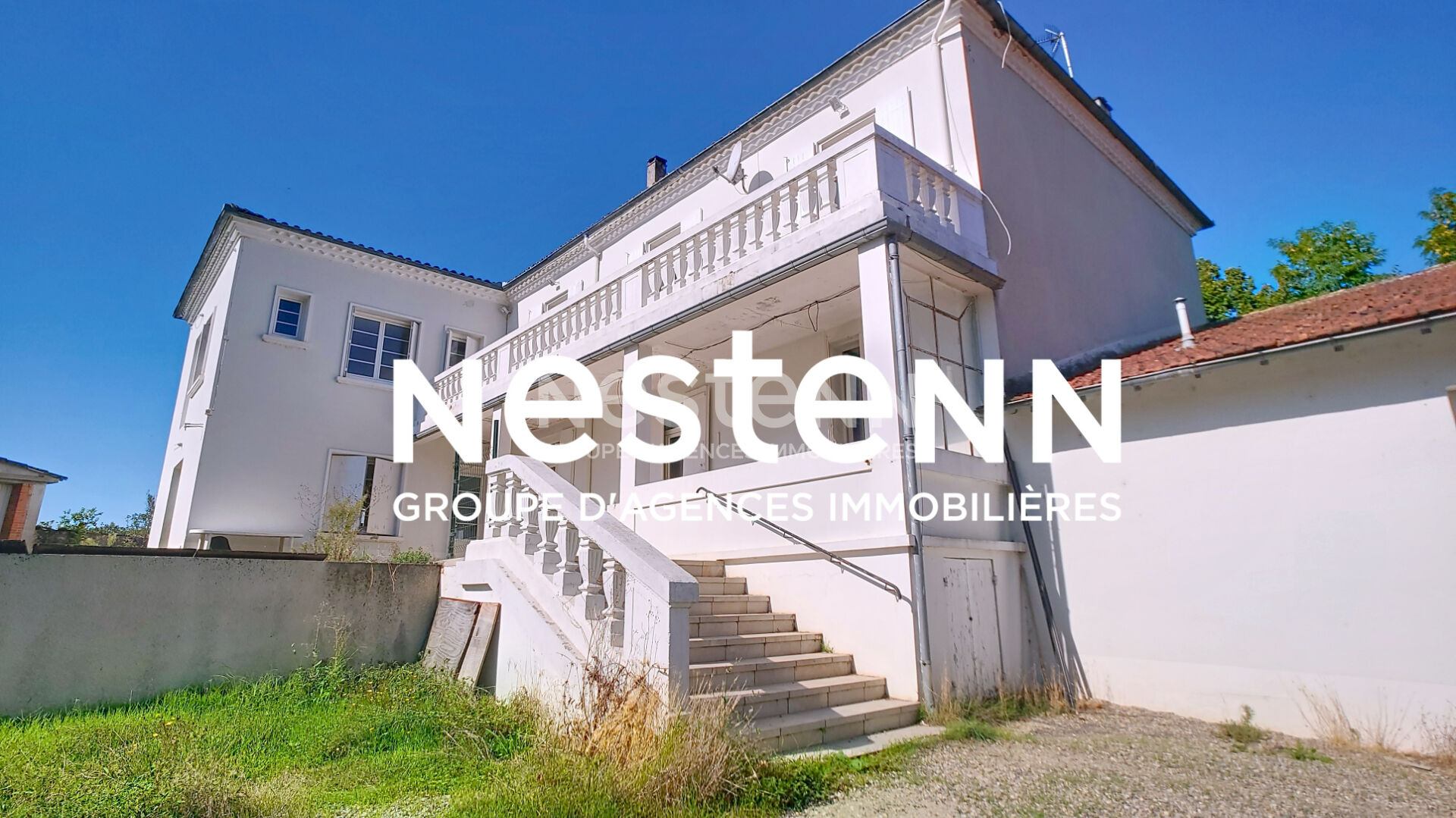 Maison 8 pièces 353 m² · à Nerac · 353 m² · 300 000 €