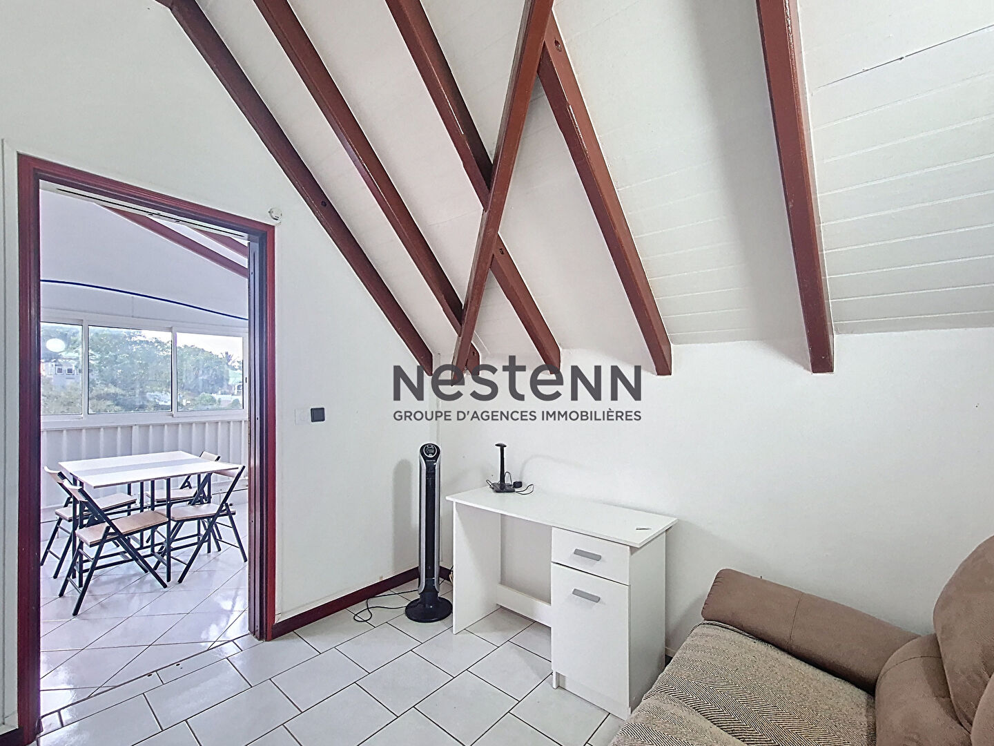 A VENDRE VILLA 4 pièce(s)  + T3 indépendant avec Garage à Petit-Bourg