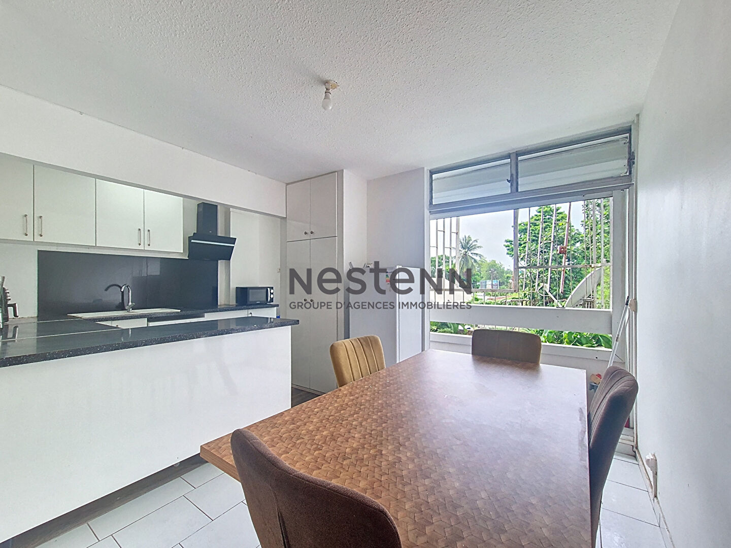 Appartement 4 pièces 78 m² · à Les Abymes · 78 m² · 154 000 €