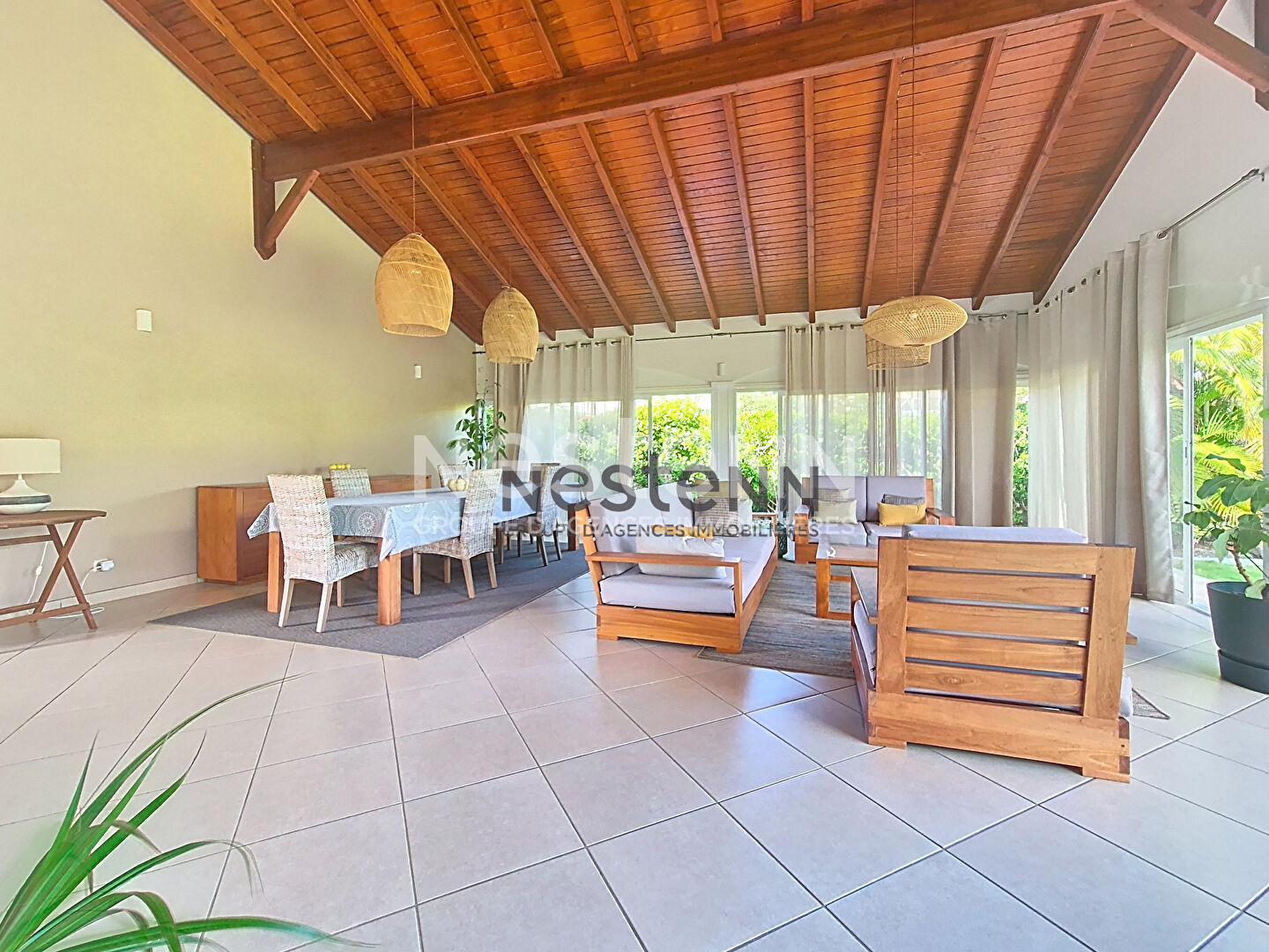 A VENDRE MAISON F4 RECENTE A SAINTE-MARGUERITE AU MOULE