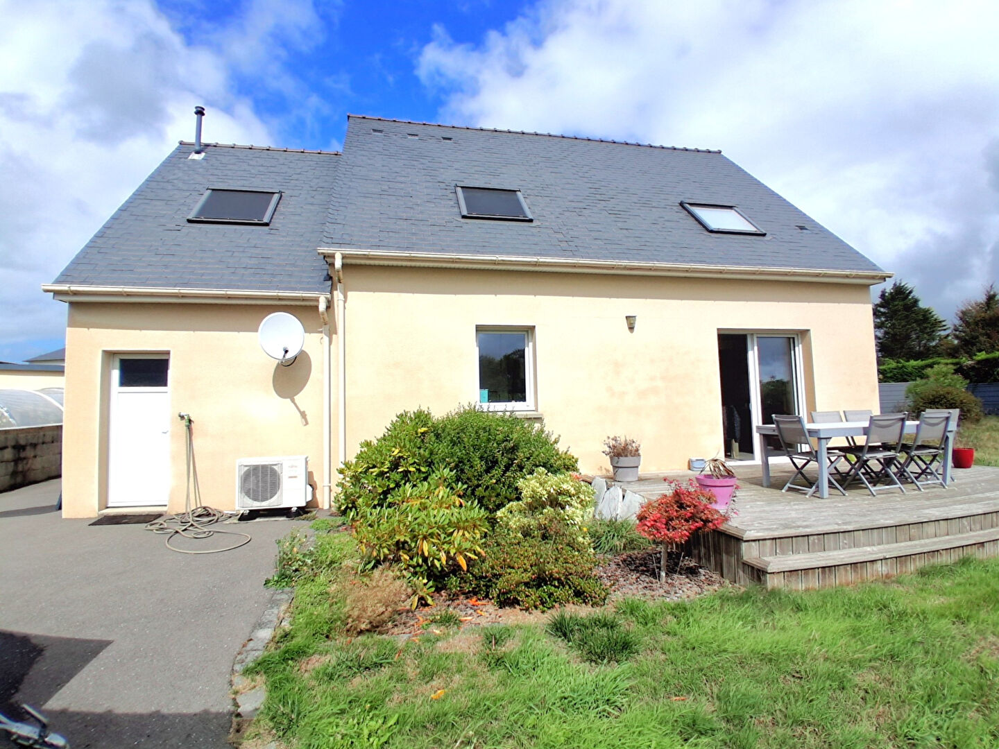 Maison 6 pièces 110 m² · à Ploudaniel · 110 m² · 270 000 €