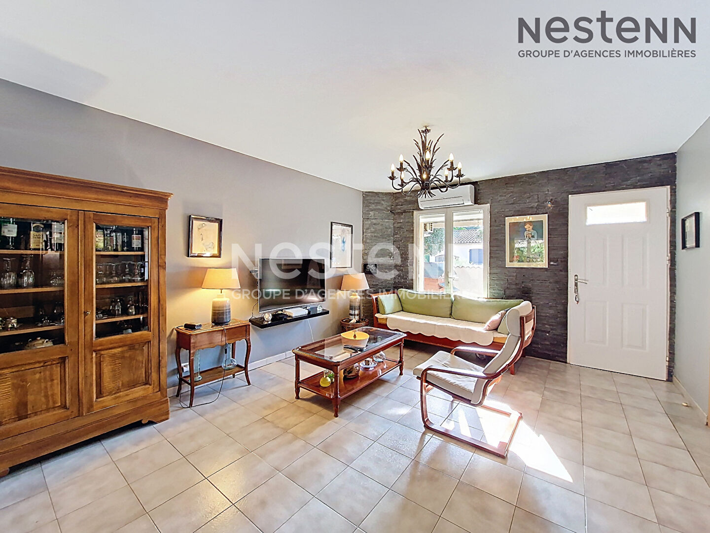 Plain-pied sans vis-à-vis avec piscine Lunel-Viel