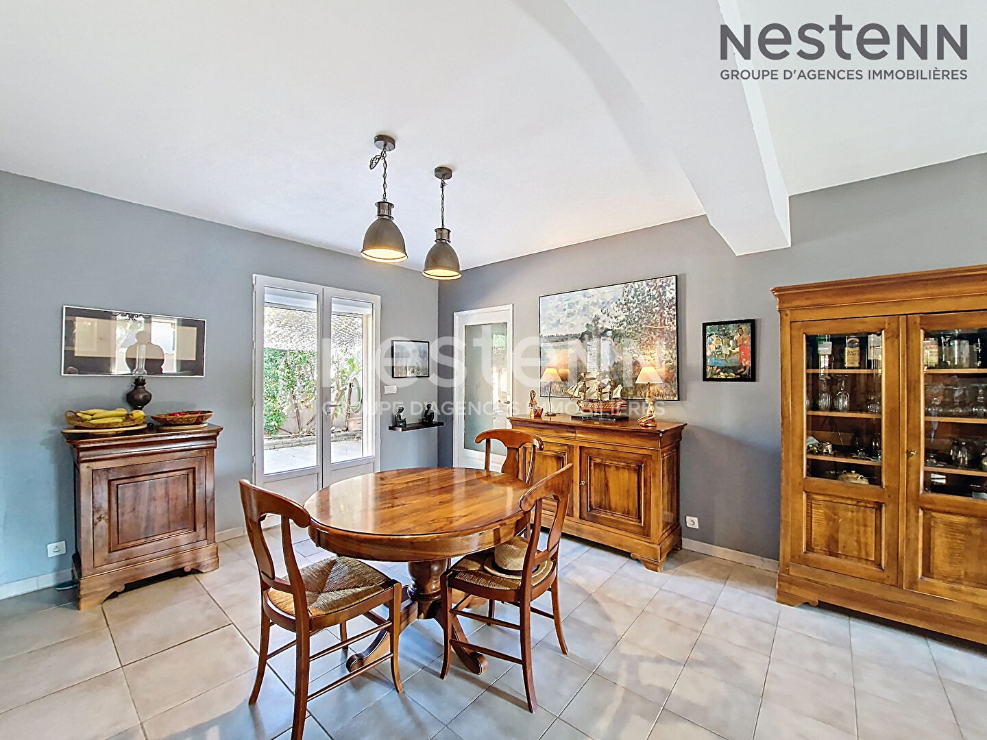 Plain-pied sans vis-à-vis avec piscine Lunel-Viel