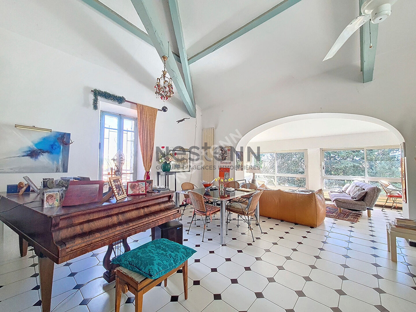 Maison 11 pièces 280 m² · à Saint Christol lez Ales · 280 m² · 325 000 €