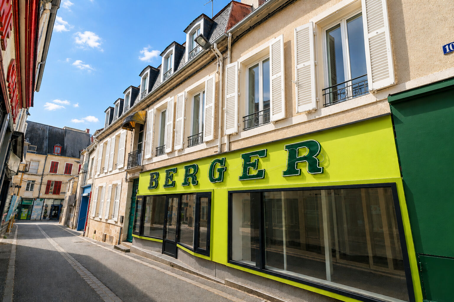Immeuble 16 pièces 345 m² · à Nevers · 345 m² · 259 000 €